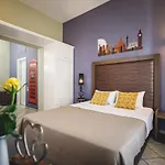 בית הארחה Porto נאפפליו